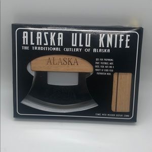 Alaska Ulu Knife the traditional cutlery of Alaska